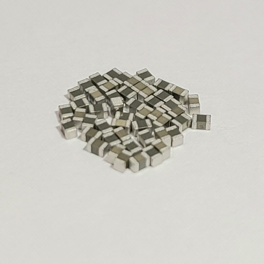 삼성전기의 MLCC 제품. <삼성전기 제공>